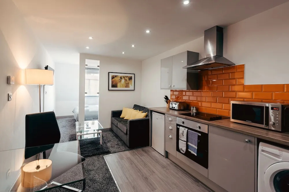 Halifax House Apartments