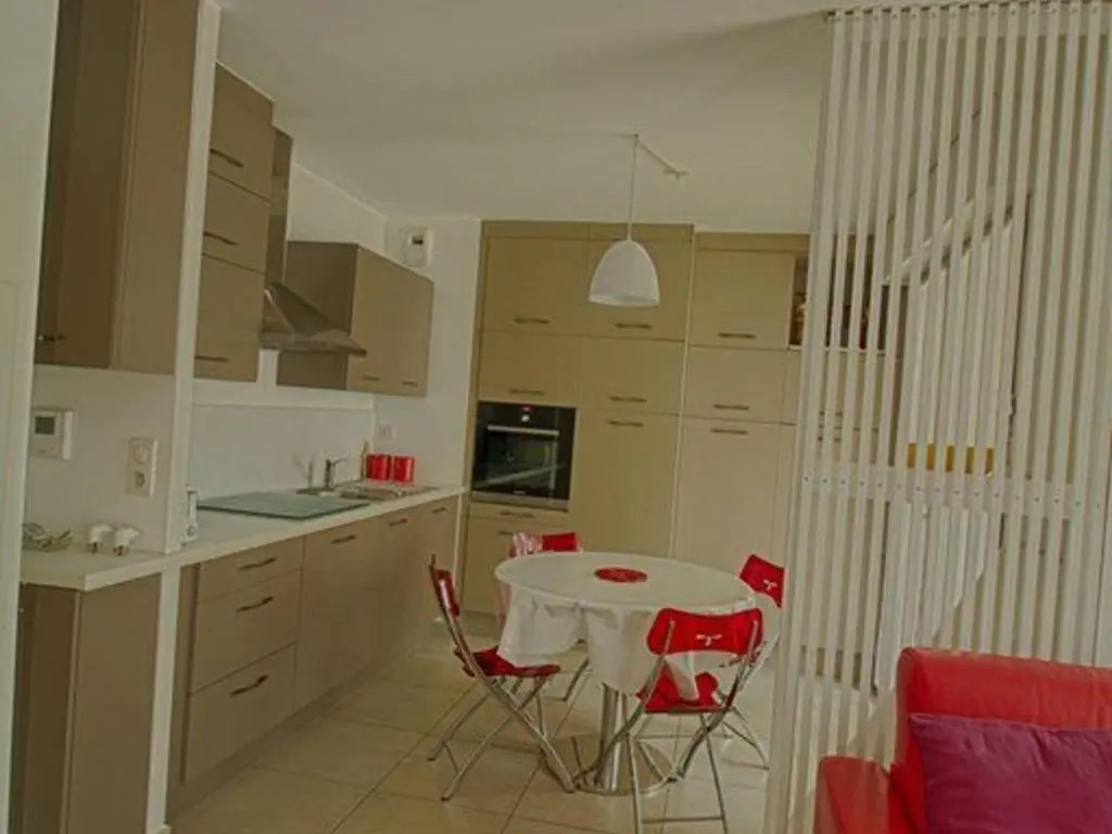 Appartement Ajaccio, 1 pièce, 2 personnes - FR-1-61-520