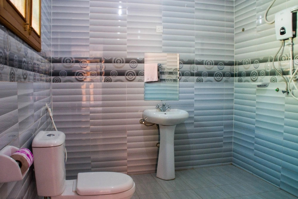 Tik Hotel Hoima