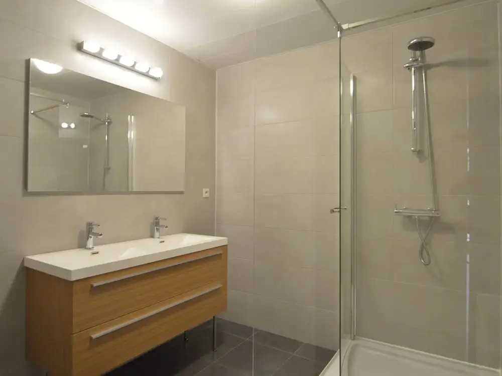 Cozy Holiday Home in Stoumont with Sauna & Hot Tub
