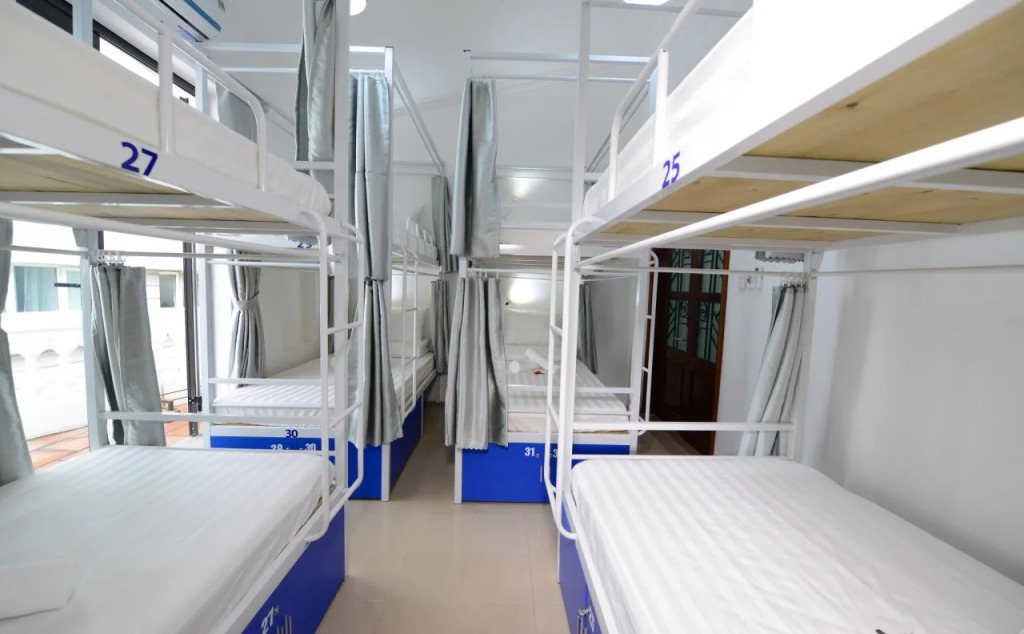 Pillow Backpacker Hostel