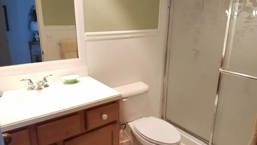 1055 Beach Condo E-404 2 Bedrooms 2 Bathrooms Condo