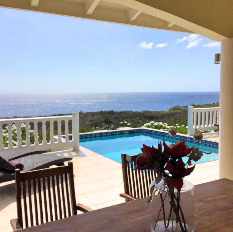 Coral Estate Rentals