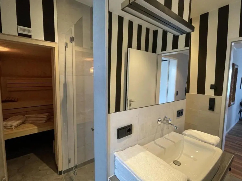 4Hafenzeiten - Ferienwohnung NIE 8 Albatros