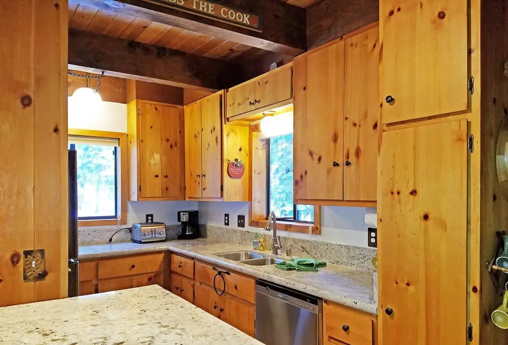 Wheelehan House - Close to Tahoe City & Tahoe Park HOA Beach Access!