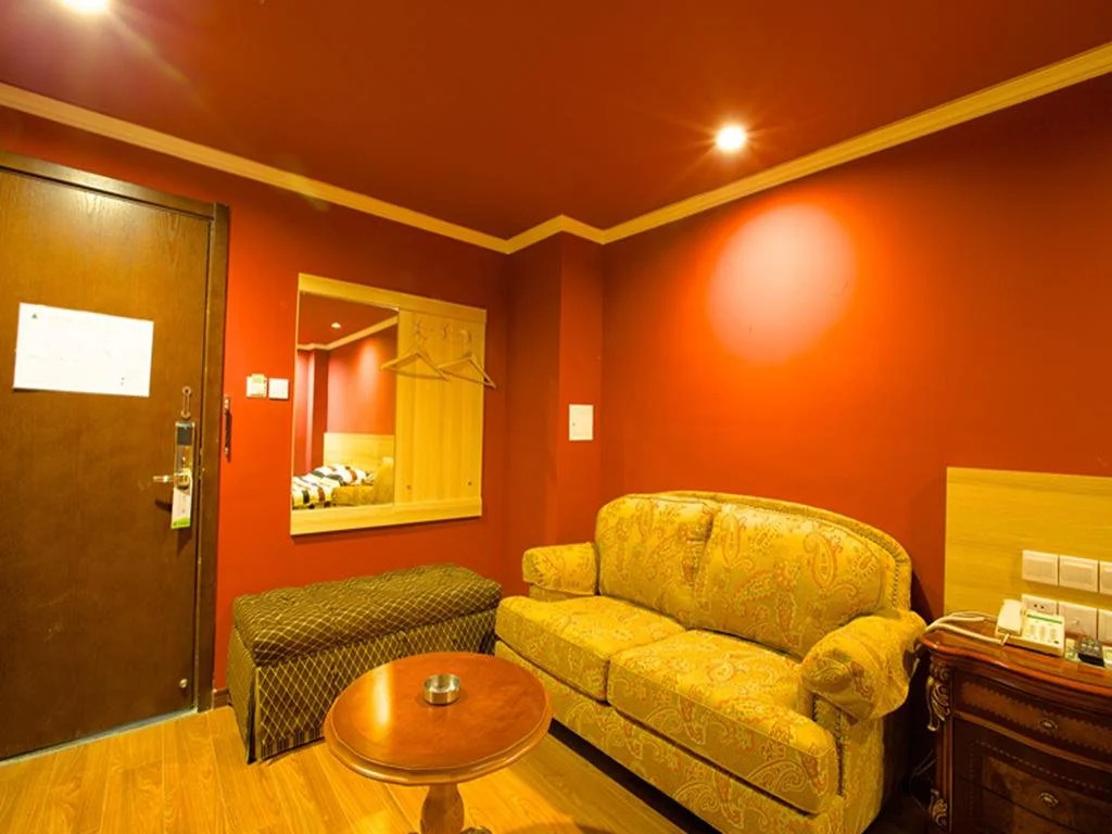 Qingdao Hometree Hostel