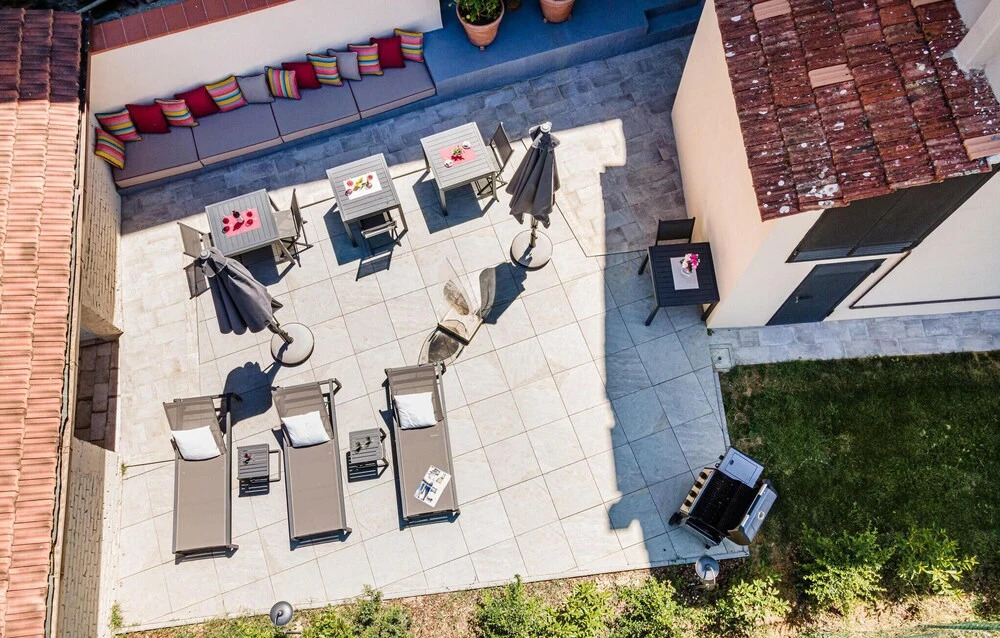 Beautiful Apartment in Vinci With Wifi and 1 Bedrooms