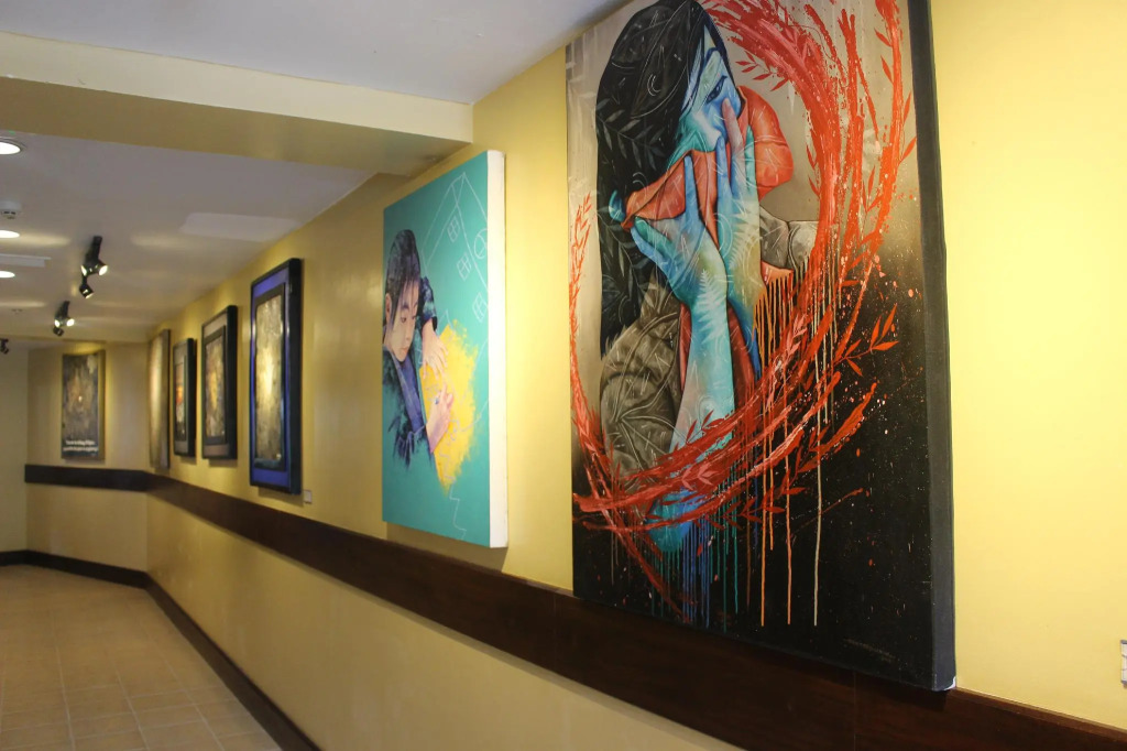 Отель John Hay Hotels Forest Wing