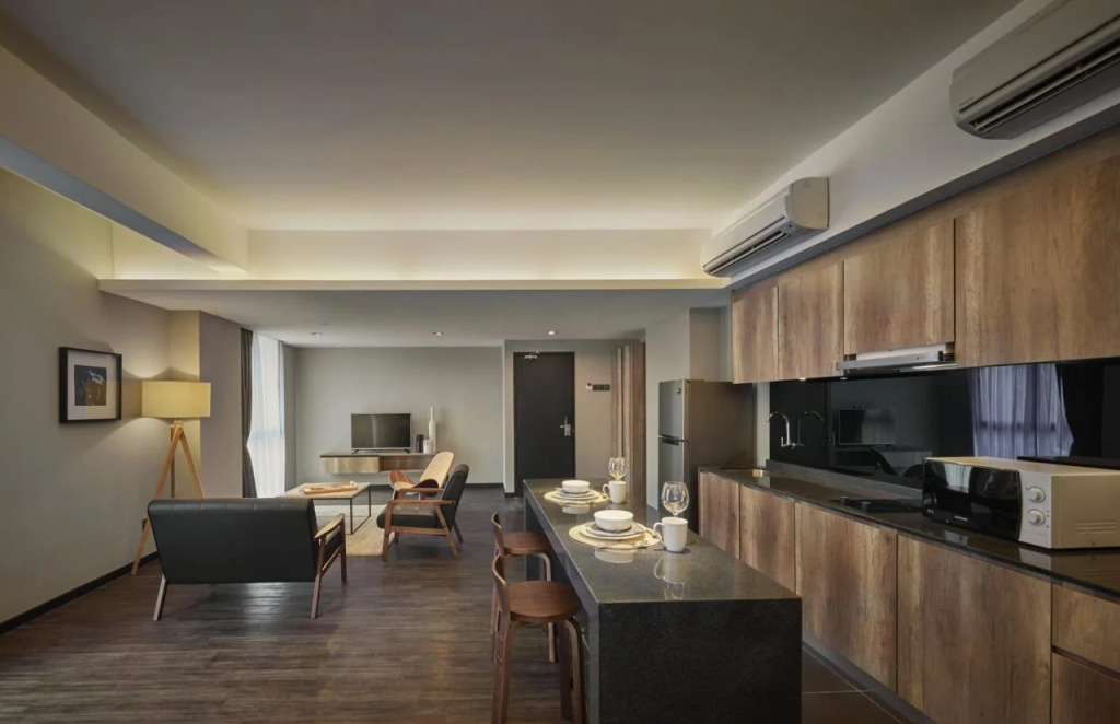 Tropics Eight Suites
