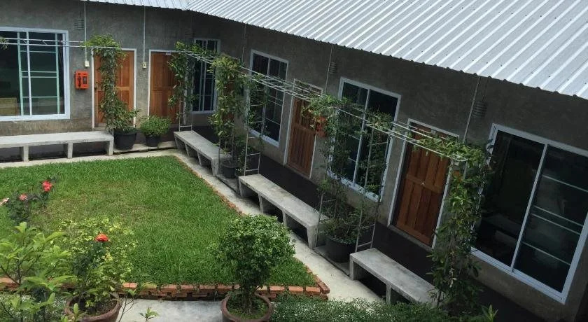 Zan Pla Nade Guesthouse