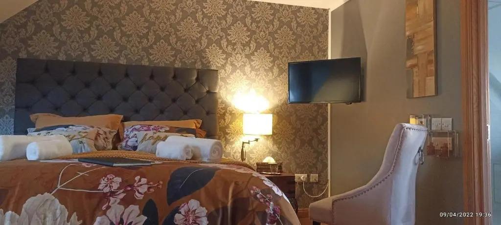 Outlander Boutique B&B ONLY ADULT Suite