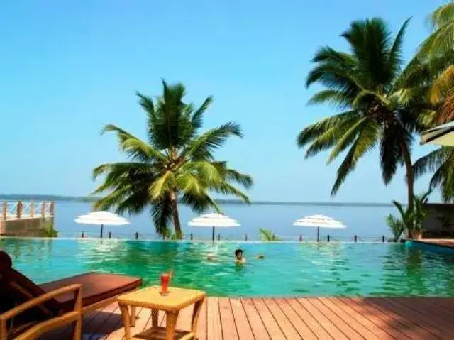 Cambay Palm Lagoon