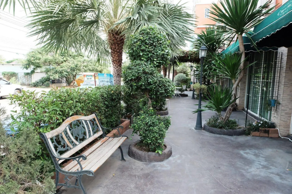 Majestic View Hotel