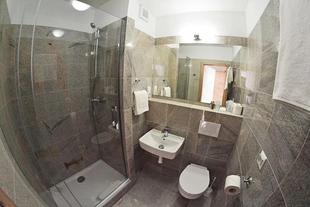 Alexandra Šport Hotel