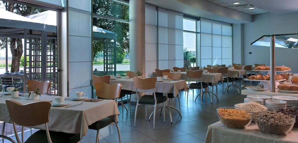 B&B Hotel Cherasco Langhe