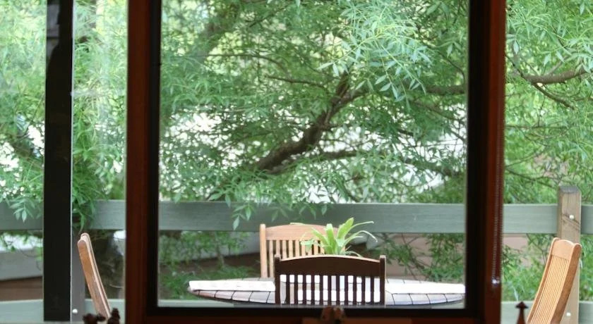 Lake House Healesville