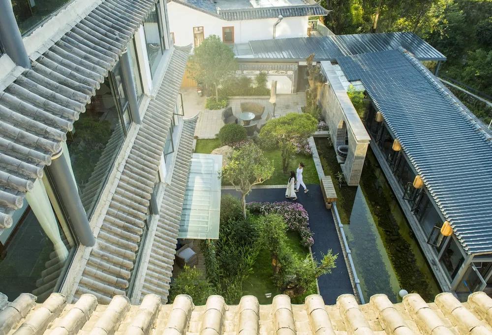 Dali Valley Resort