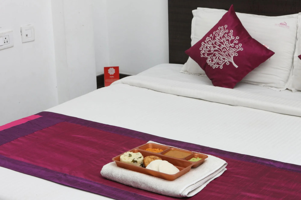 Hotel O The Mangrove Wood Residency