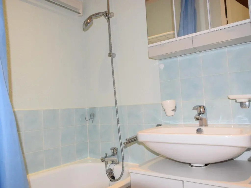 Appartement Bernex, 2 Pièces, 6 Personnes - Fr-1-498-31
