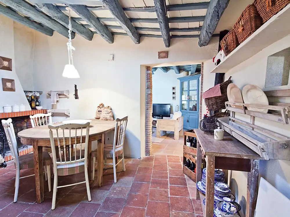 Traditional House Restored for 6 Persons With Pool in Ullastret