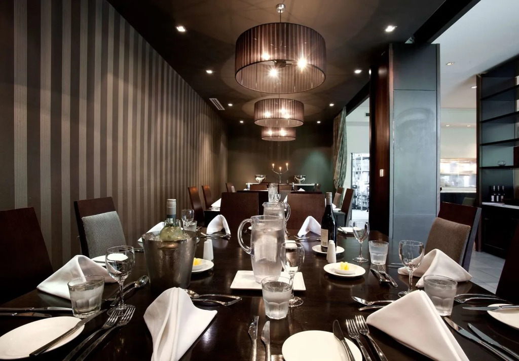 Crowne Plaza Melbourne Carlton by IHG