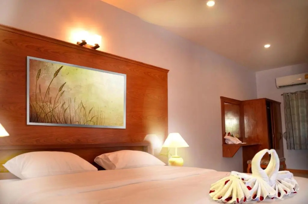 Chao Phraya Home