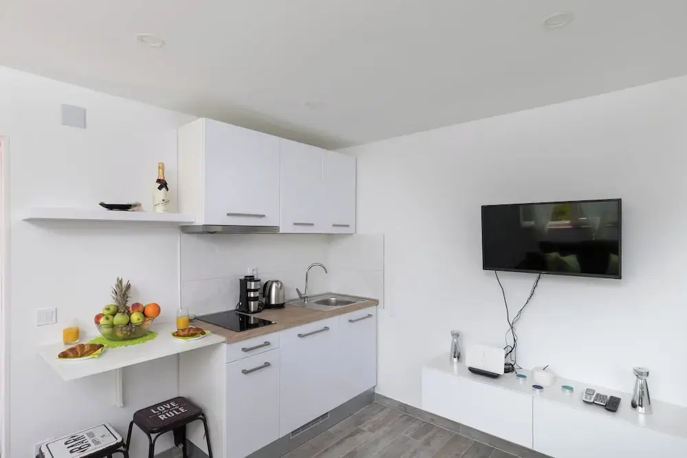 Apartment Semi