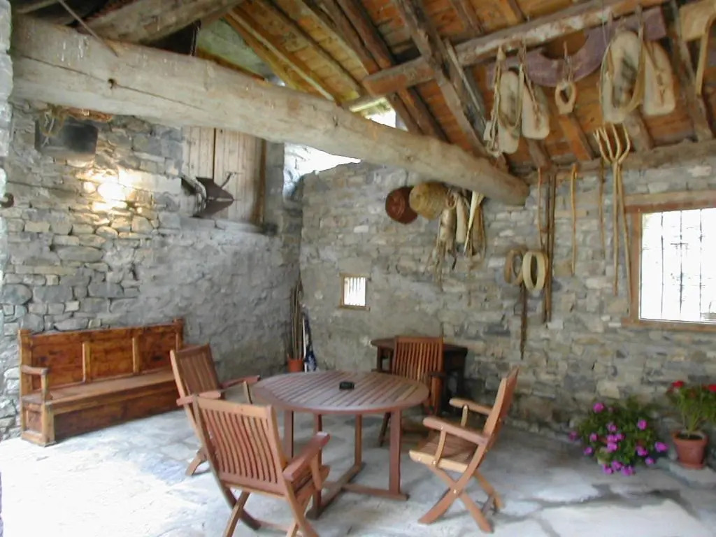 Apartamentos Casa Buisan