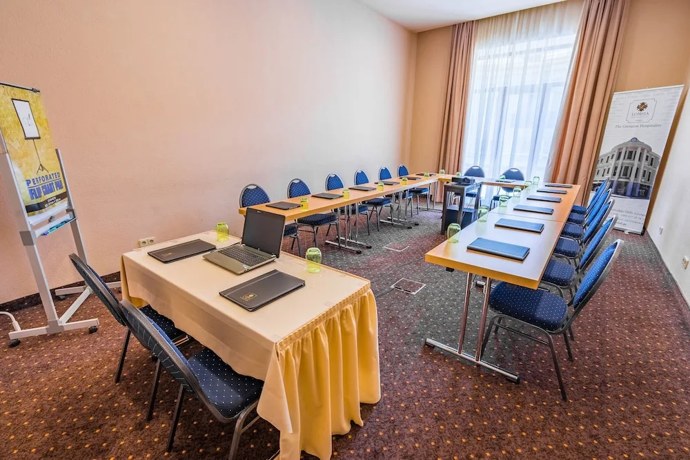 Hotel Lomsia