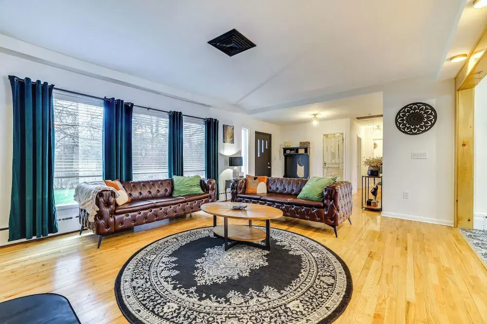 Game Room & Hot Tub! Cresco Family Home