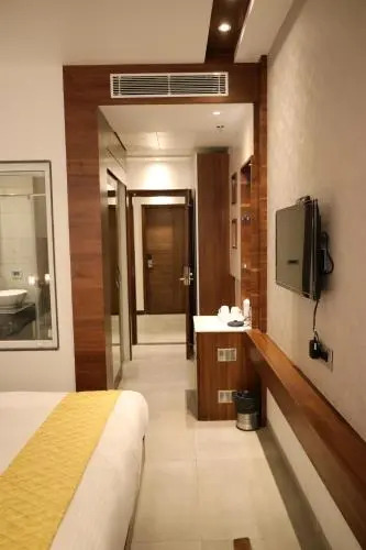 Hotel Highway Inn