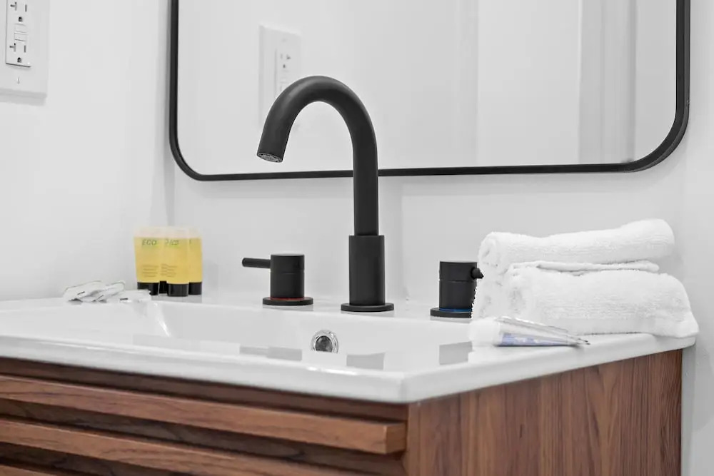 921 Apartment 1 in Fort Lauderdale