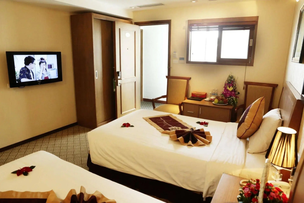 Lenid De Ho Guom Hotel