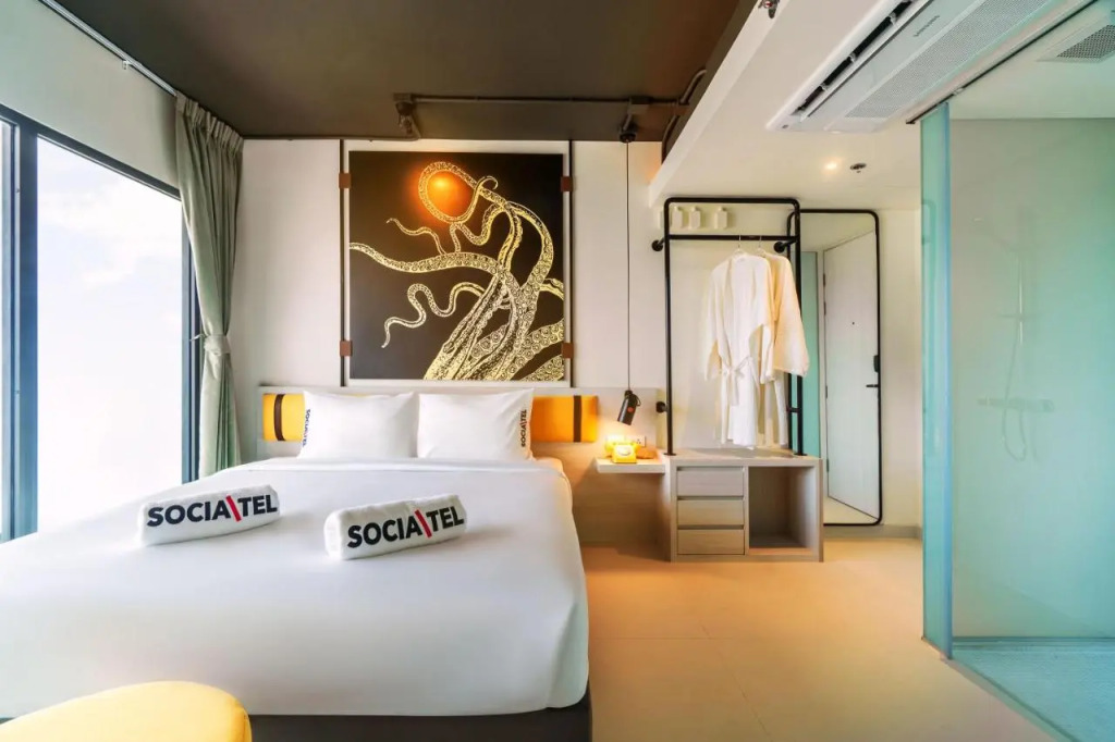 SocialTel Koh Samui