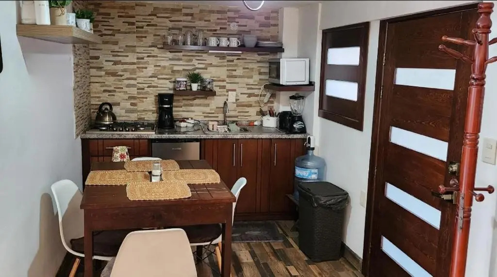 depa #5 recién remodelado en planta alta