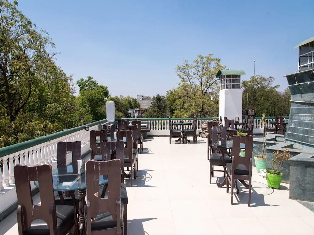 OYO 12656 Hotel Green View International