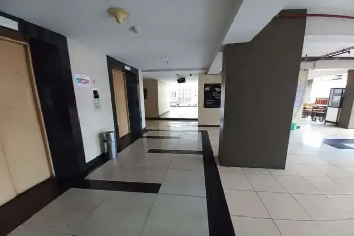 OYO 93352 Apartement Gateway Cicadas By Db Rent