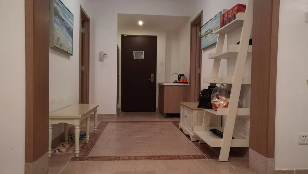 Wanke Shuangyuewan Seaview Apartment