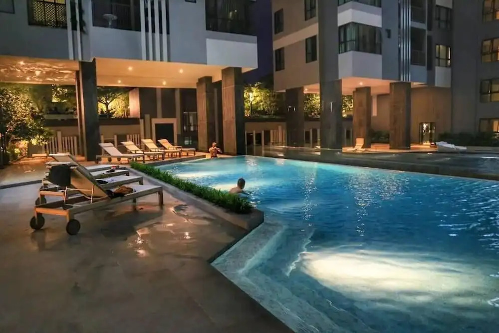 2 Bed Room, Large Living Room at Central Pattaya