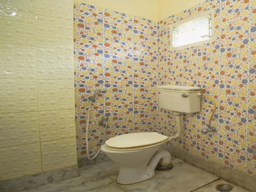 Hotel Sarojini Palace by OYO Rooms