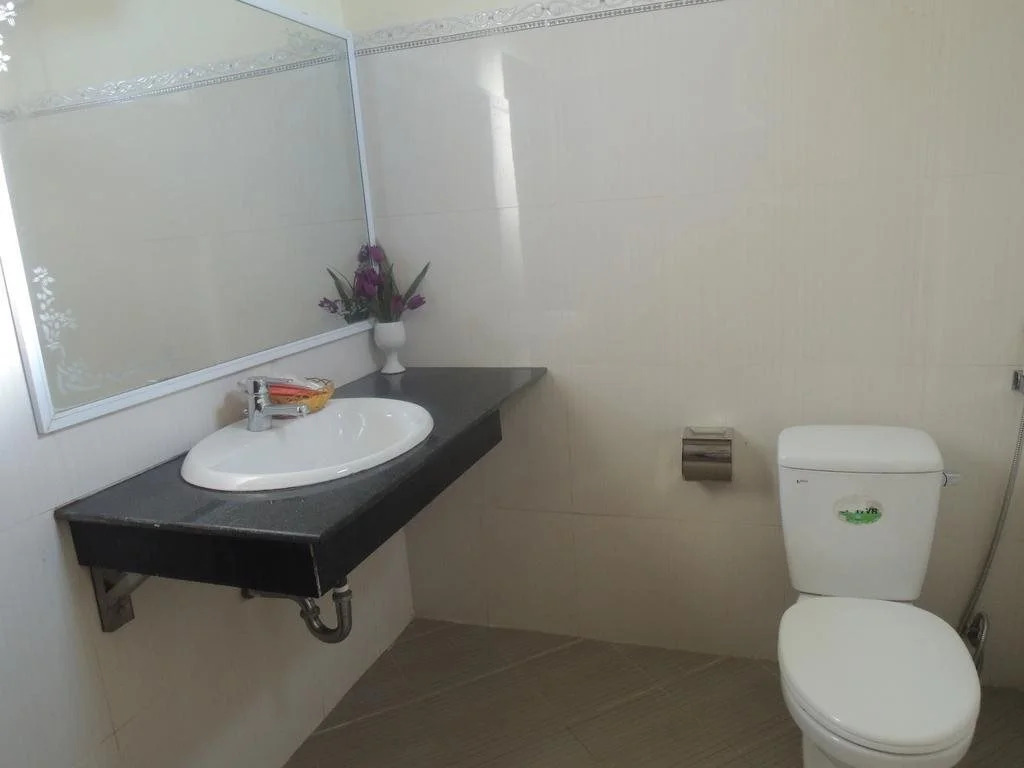 Ngan Ha Hotel