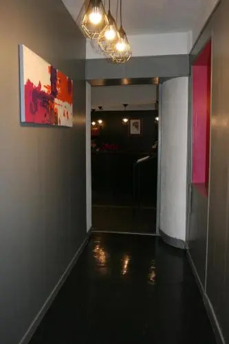 Logis Hotel-restaurant Les Glycines