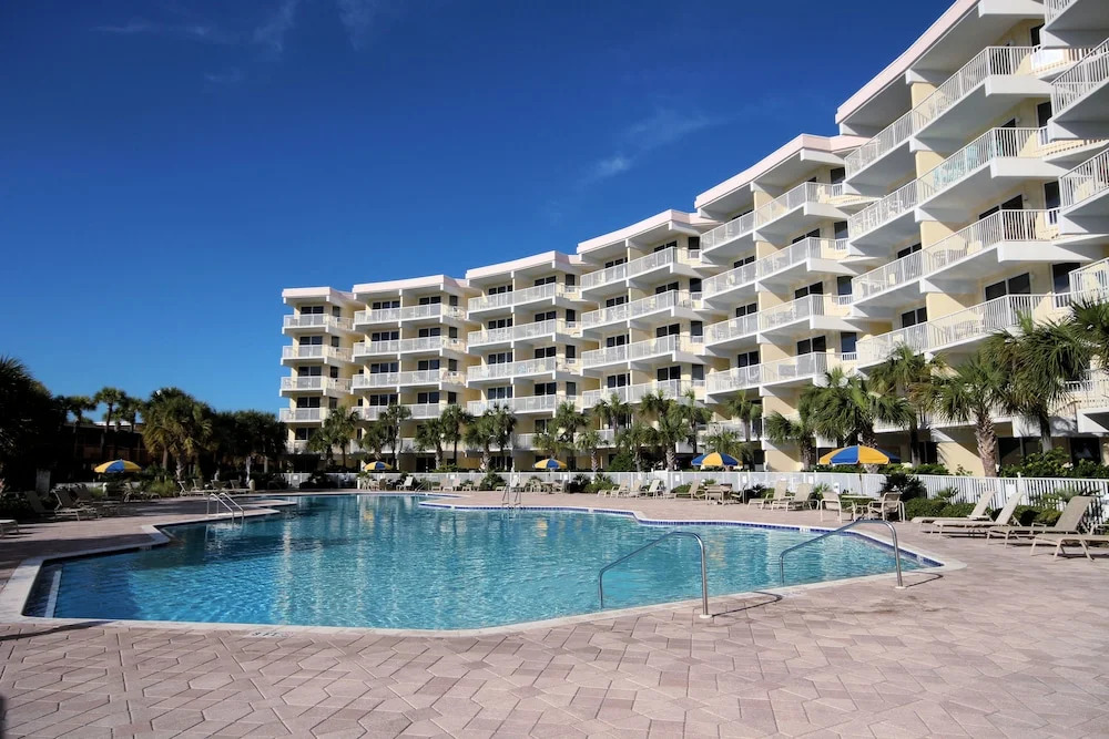 Gulfside 209 - 2 Br condo by RedAwning