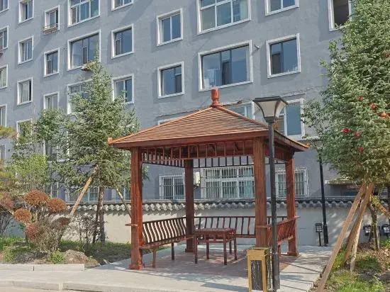 Yoke Hotel (Yanji Yanbian University Korean Folk Park Store)