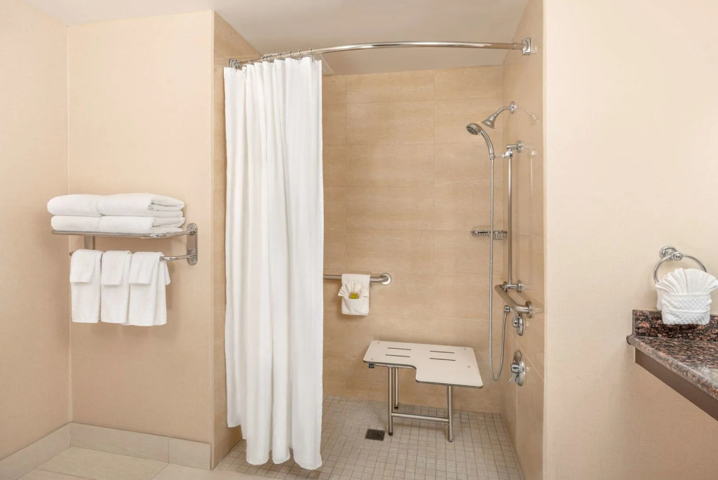 DoubleTree by Hilton San Bernardino