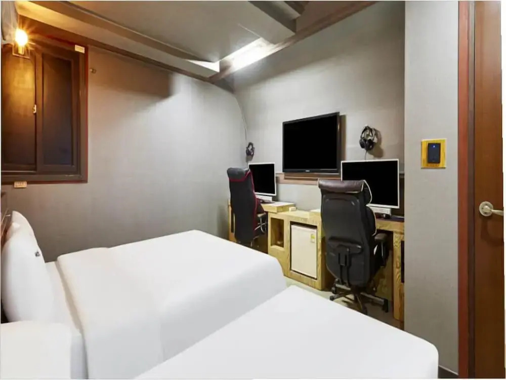 Juan Hotel Some