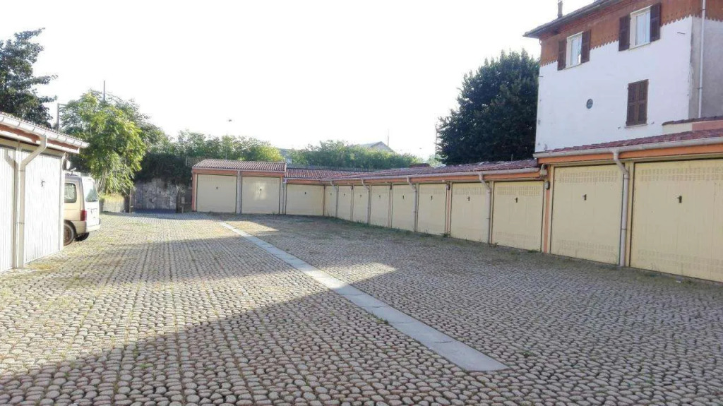 Casa Costa Outlet 3