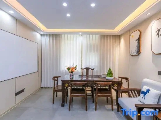 Hushan Homestay