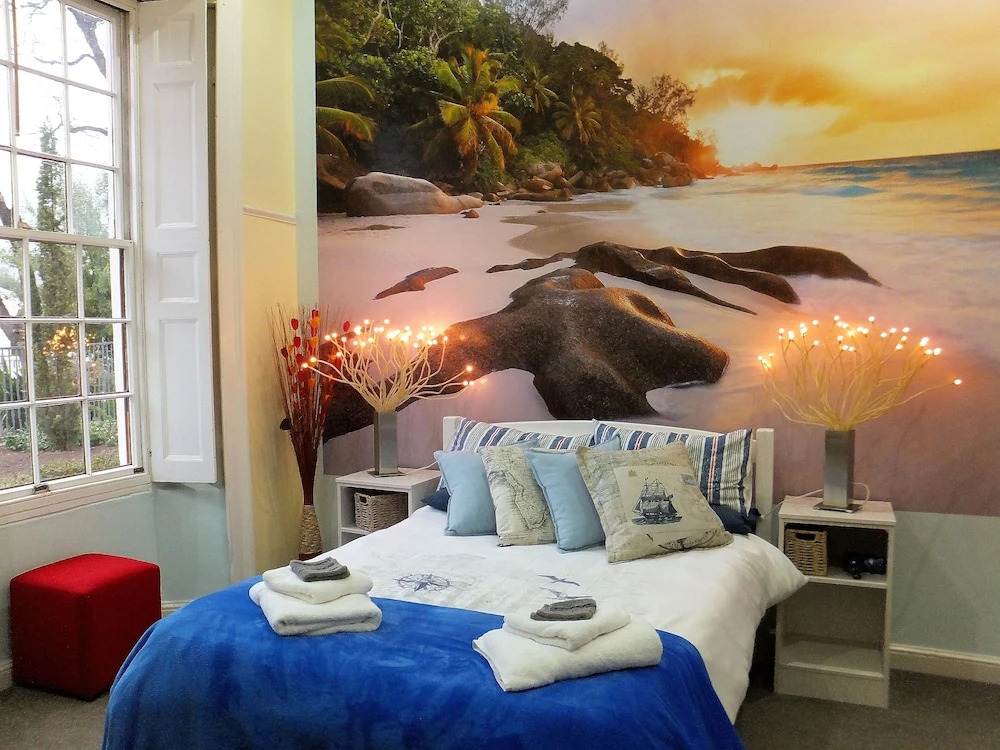Cape Valley Manor Guesthouse