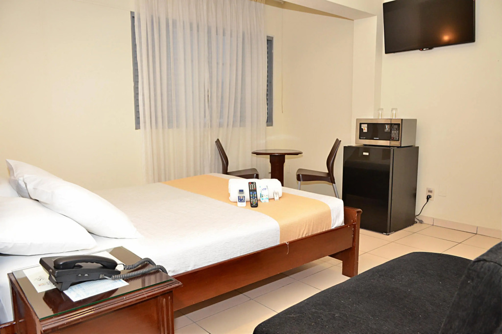 La Siesta Hotel